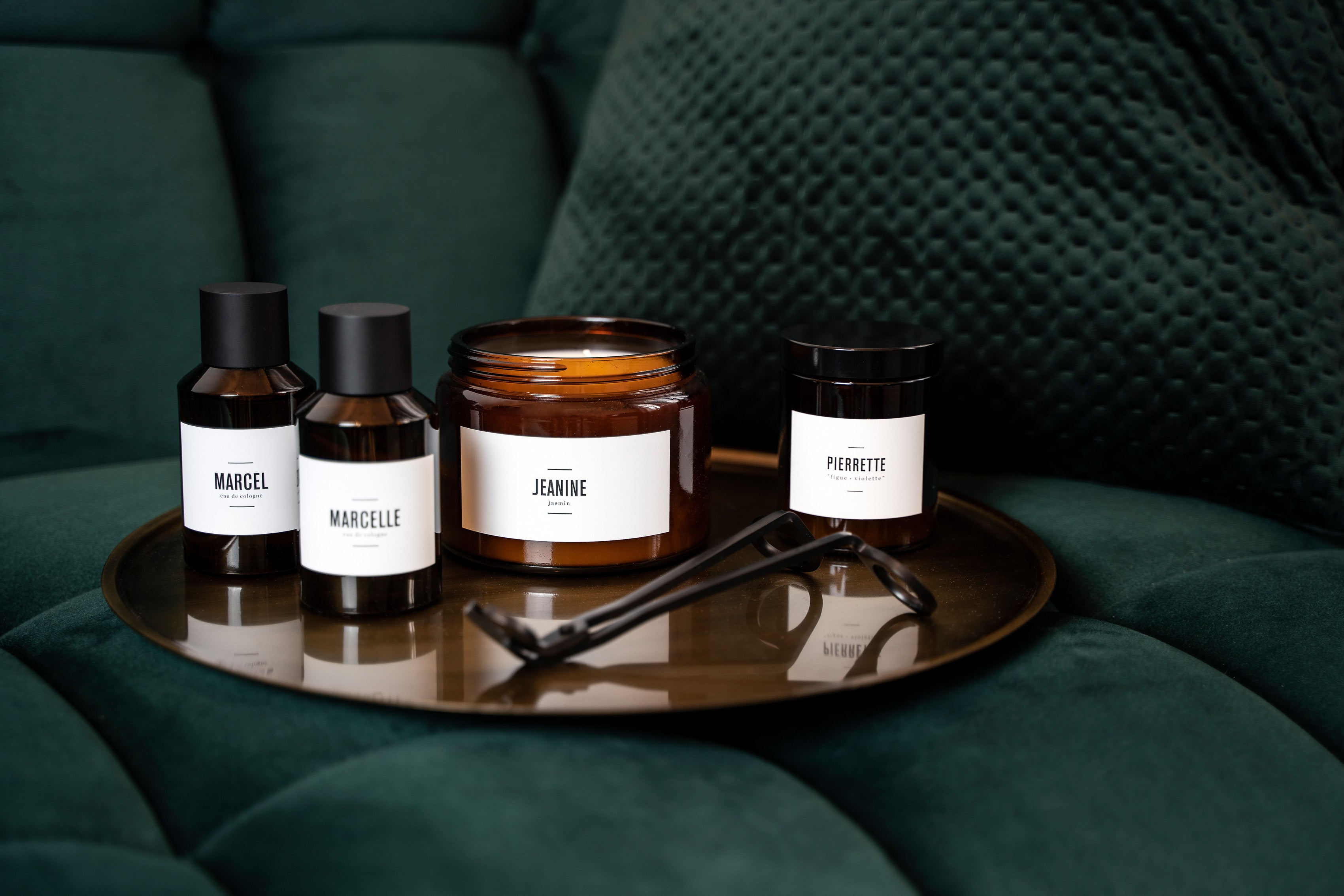 Candle Jeanine 425g
